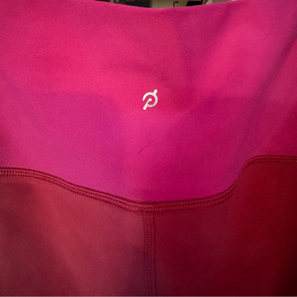 Peloton Women’s Small Pink Cross Front High Rise Leggings. - Picture 3 of 6